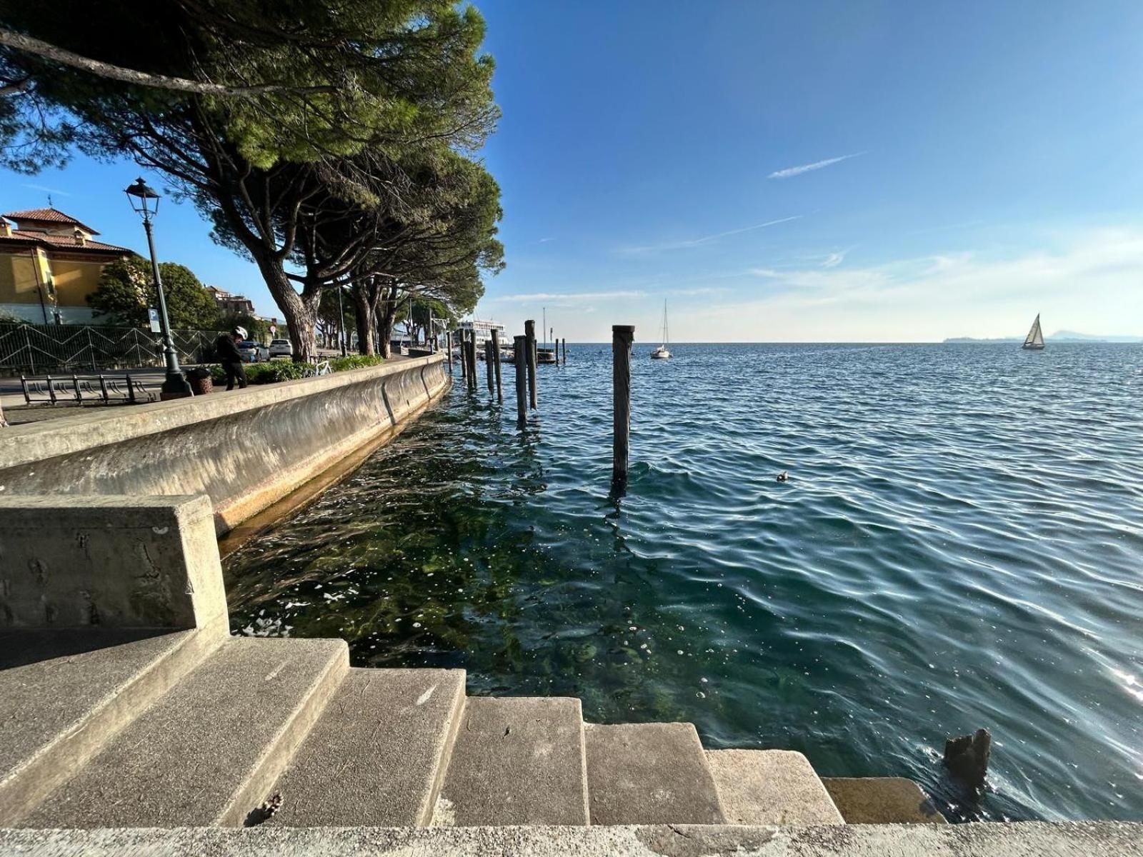 Casa Santi Il Silenzio Tra Lago E Montagna Toscolano Maderno Exterior photo